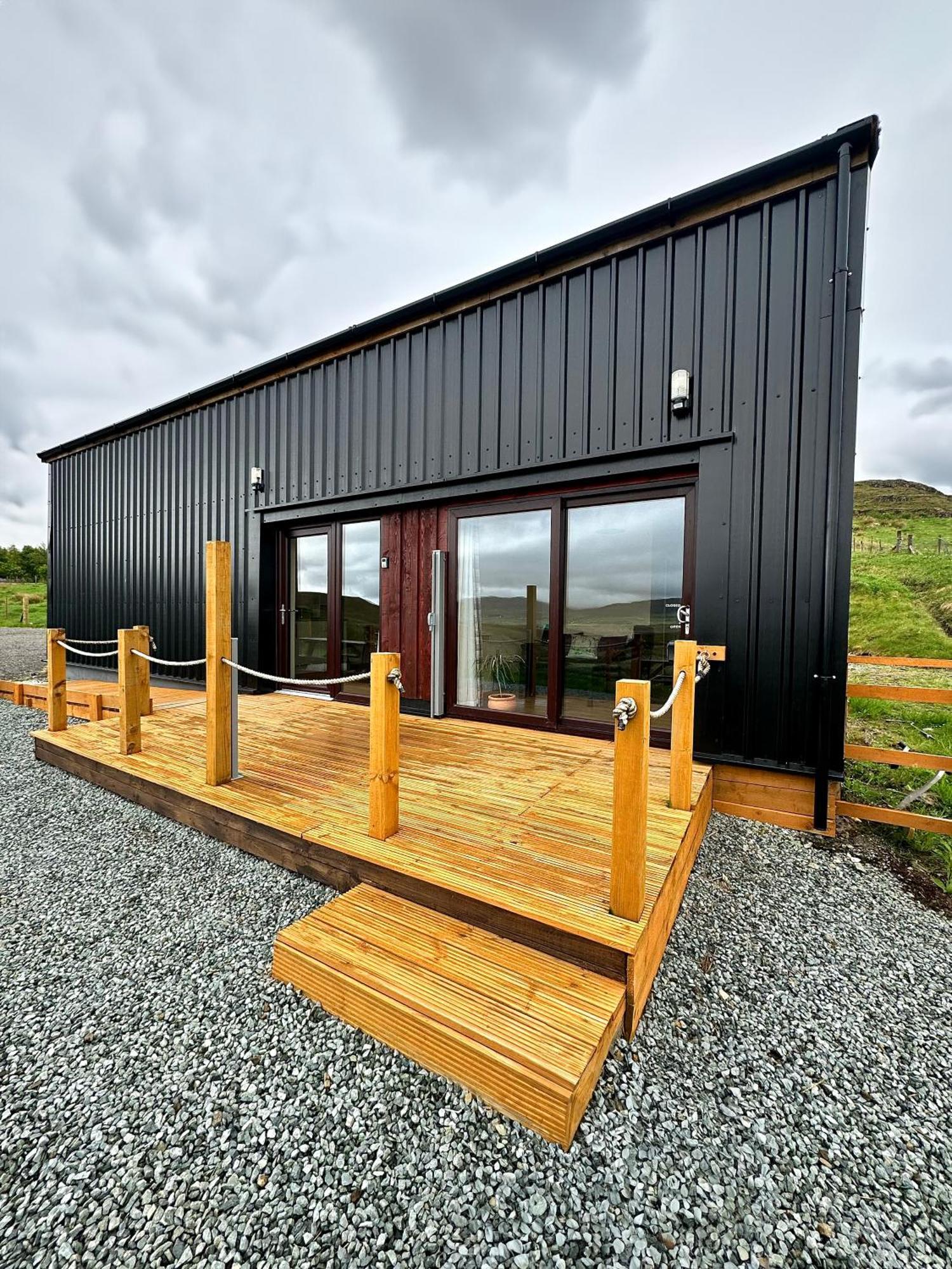The Stalls, Glamping Units Glengrasco, Portree Apartment Borve  Ngoại thất bức ảnh